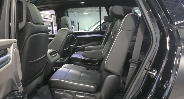 Certified 2025 Cadillac Escalade Sport w/ Touring Package AWD/4WD image 10