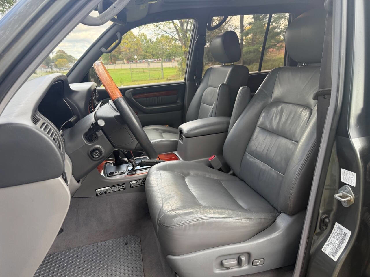 Used 2000 Lexus LX 470 4WD image 36