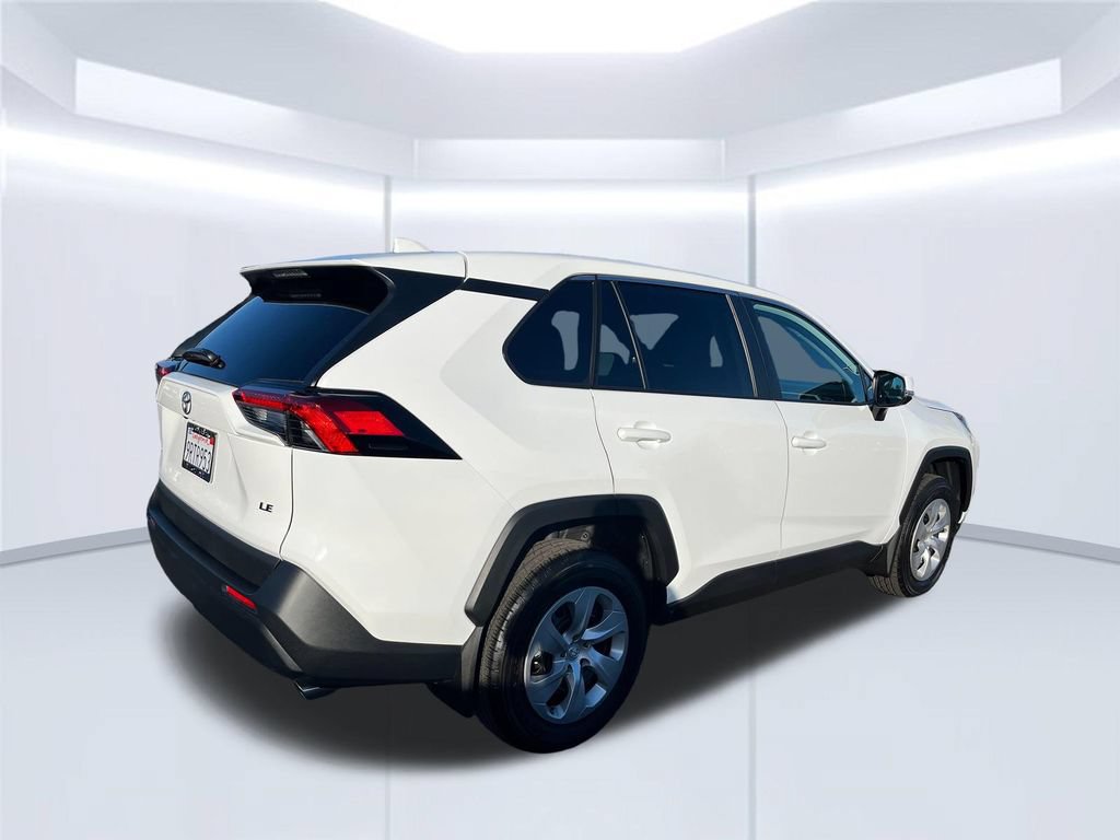 Used 2025 Toyota RAV4 LE FWD image 5