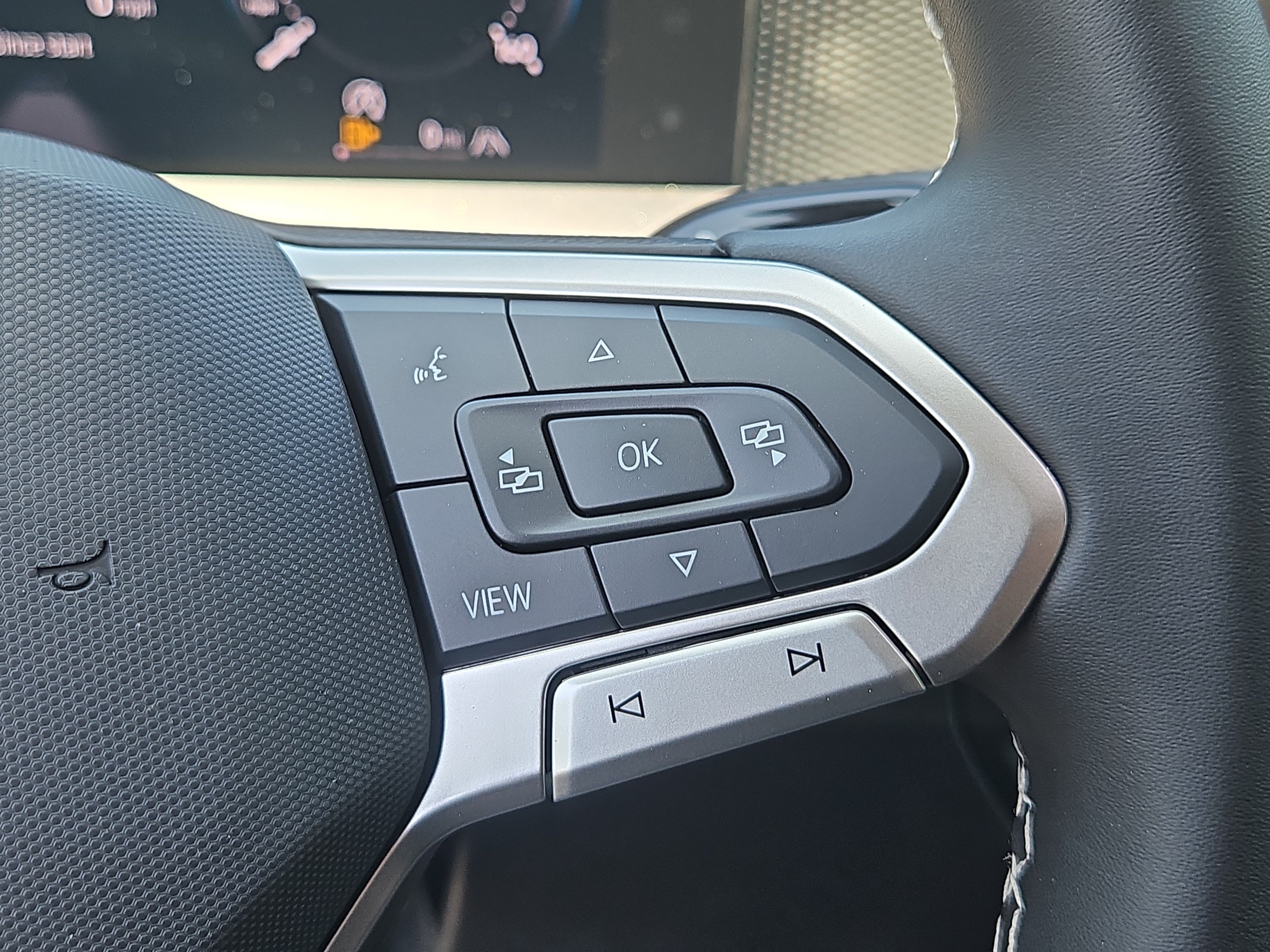New 2026 Volkswagen Tiguan S AWD/4WD image 11