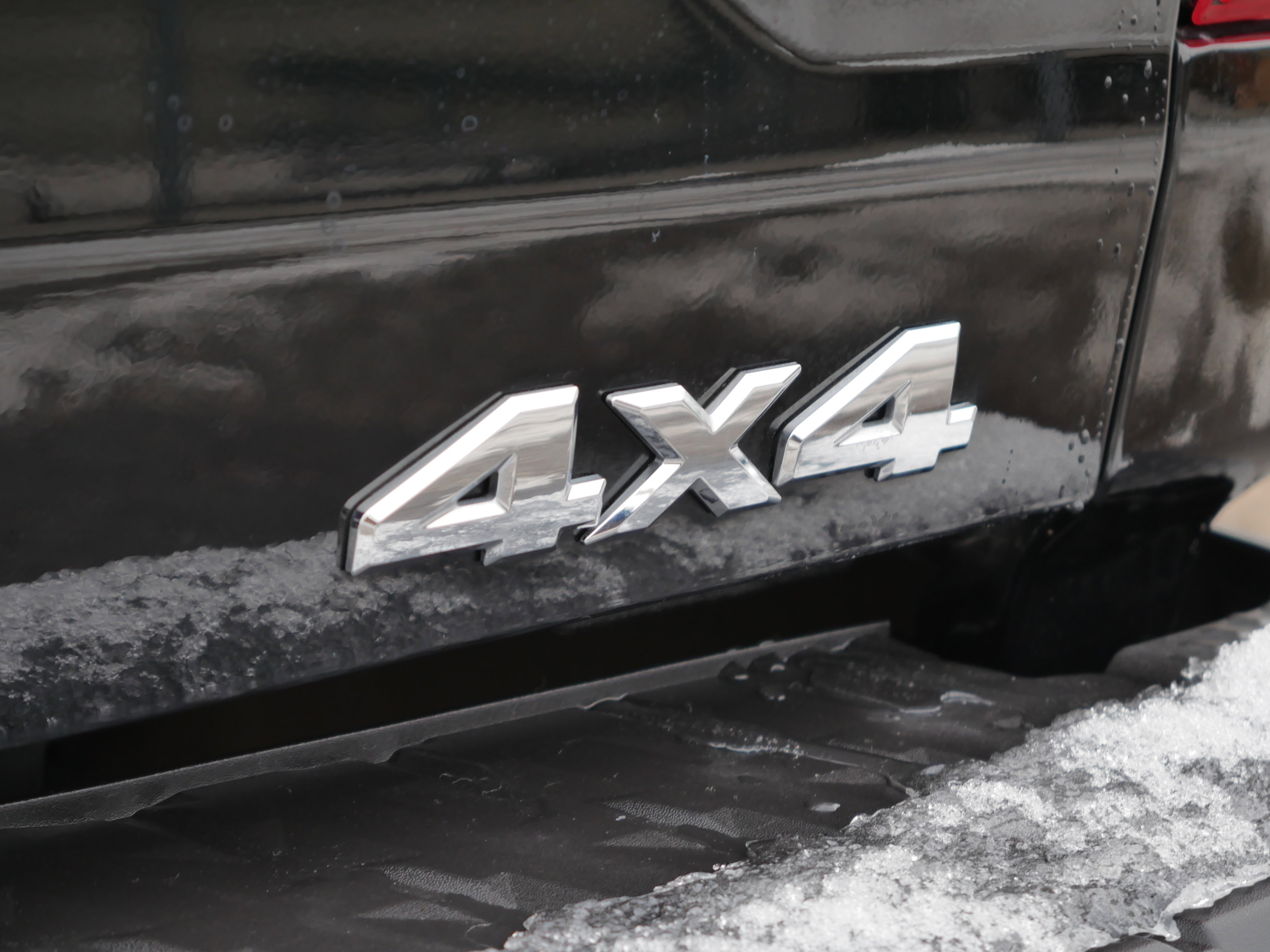 Certified 2021 Nissan Titan S w/ S Utility Package image 18