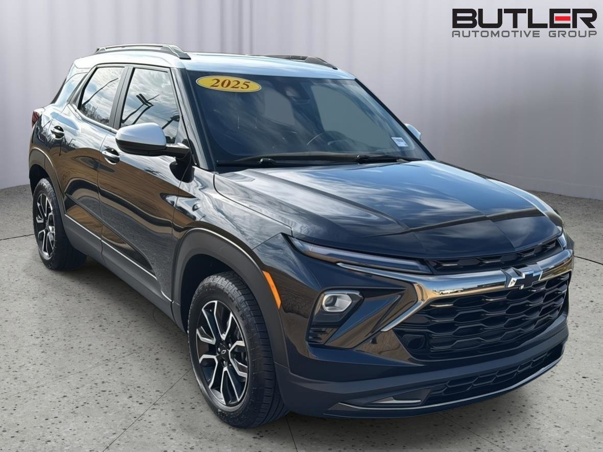 Used 2025 Chevrolet TrailBlazer ACTIV w/ Convenience Package image 6