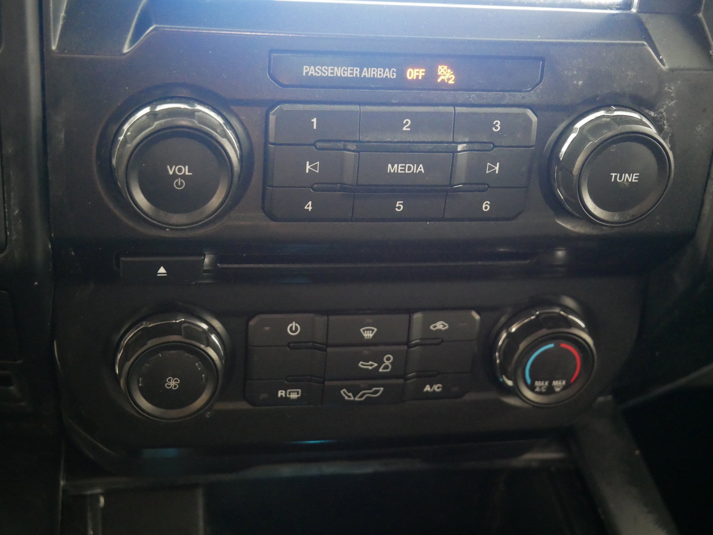 Used 2017 Ford F150 XL w/ Equipment Group 101A Mid image 23