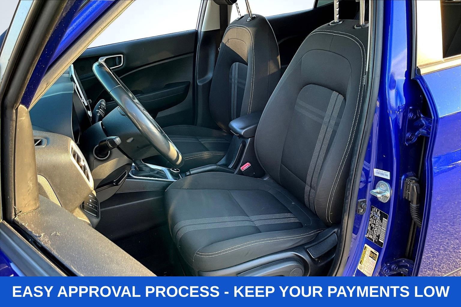 Used 2021 Hyundai Venue SEL FWD image 26