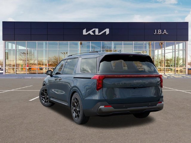 New 2027 Kia Carnival SX w/ Dark Edition Package FWD image 4