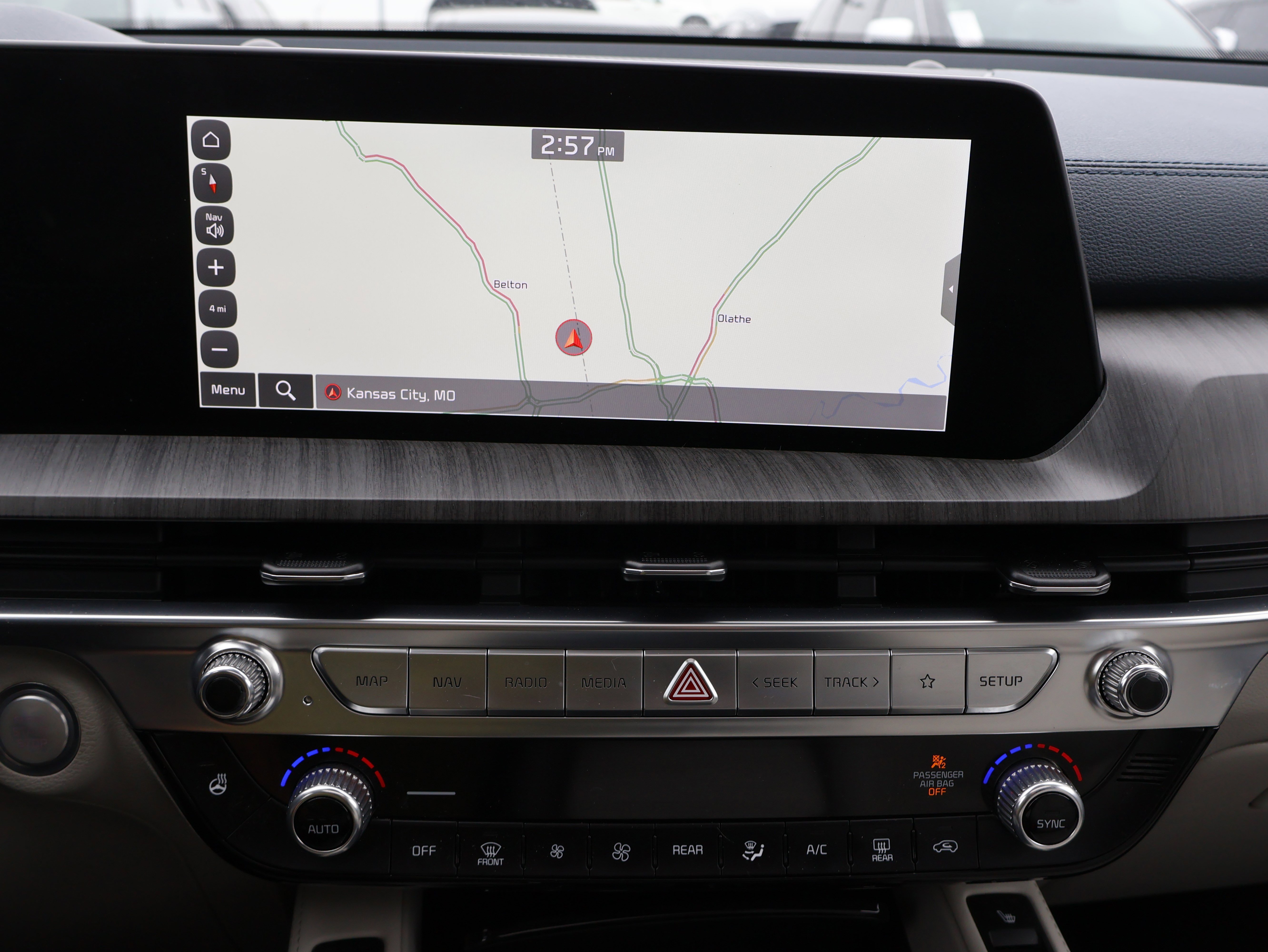 Used 2023 Kia Telluride SX image 25