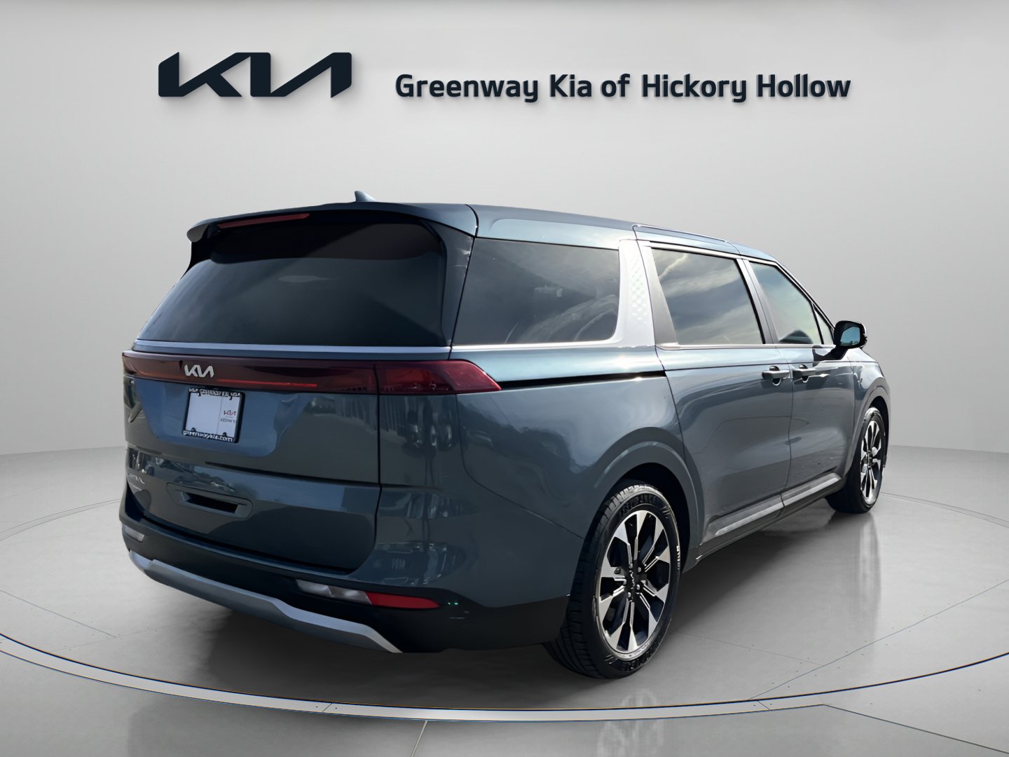 Certified 2024 Kia Carnival EX image 7