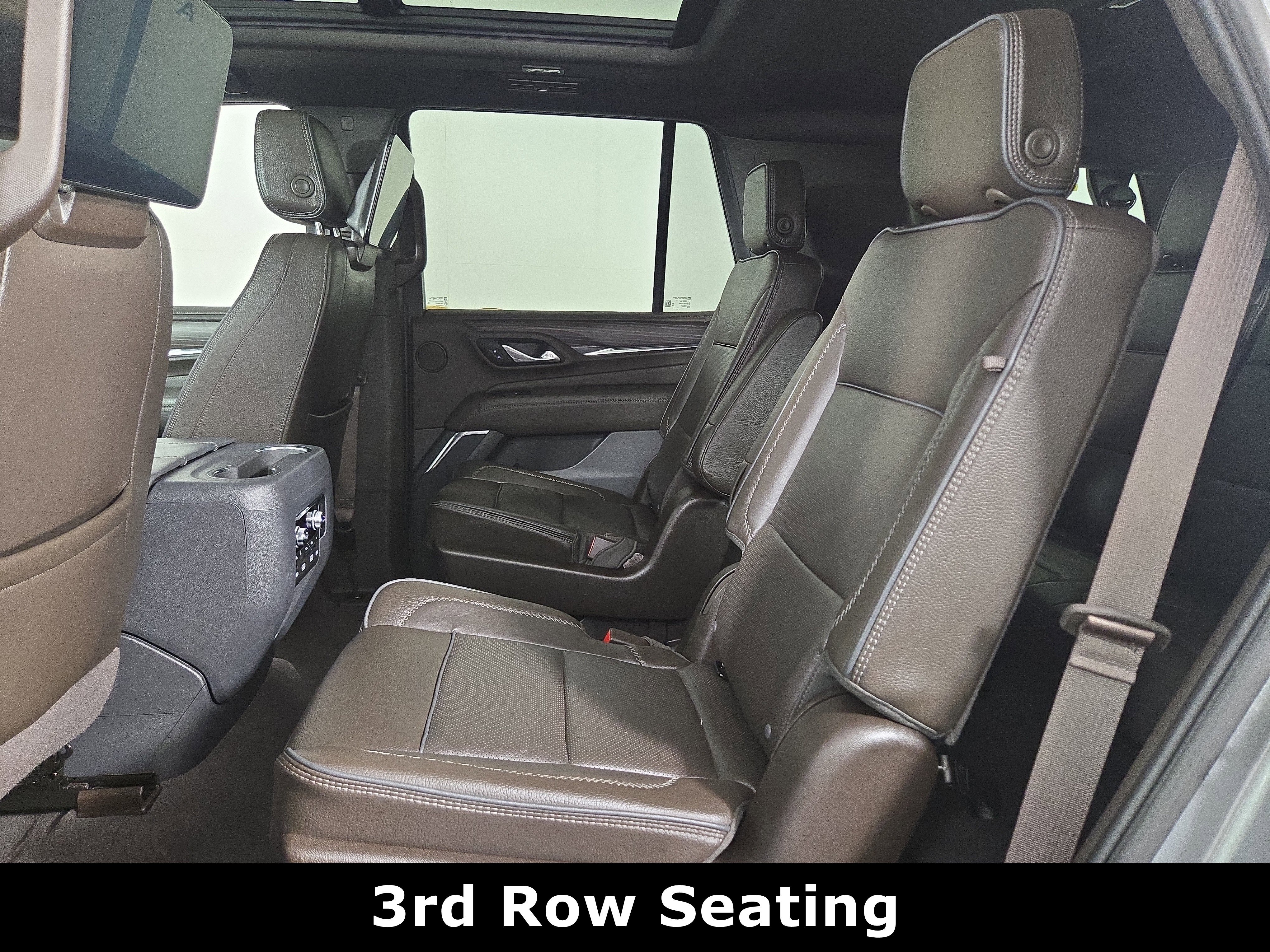 Certified 2023 GMC Yukon Denali w/ Advanced Technology Package image 12