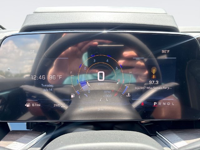 New 2026 Chevrolet Suburban Premier AWD/4WD image 15