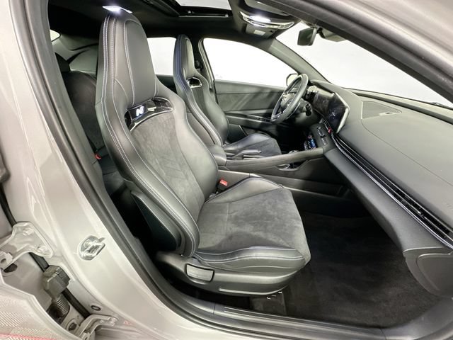 Used 2022 Hyundai Elantra N FWD image 31