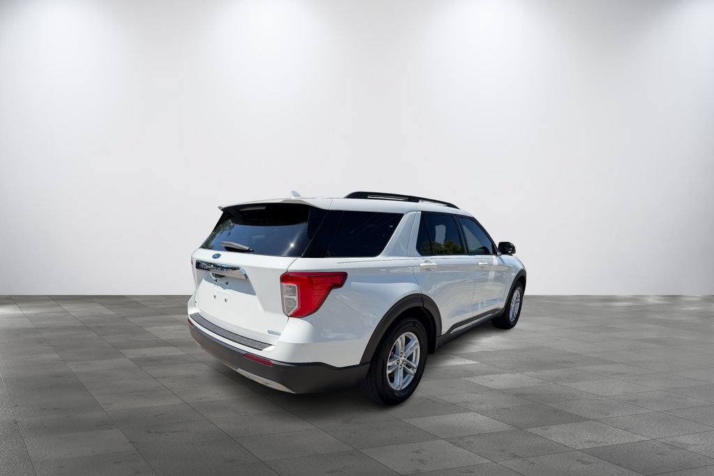 Used 2020 Ford Explorer XLT w/ Equipment Group 202A RWD image 6