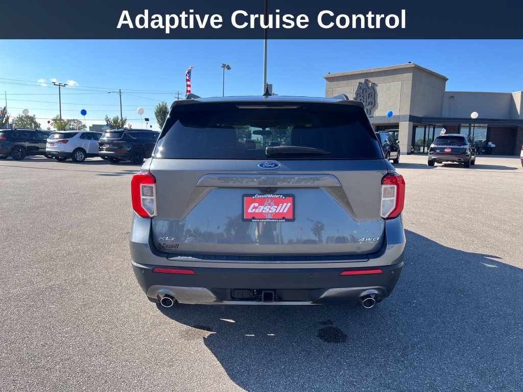 Used 2023 Ford Explorer XLT w/ Equipment Group 202A AWD/4WD image 5