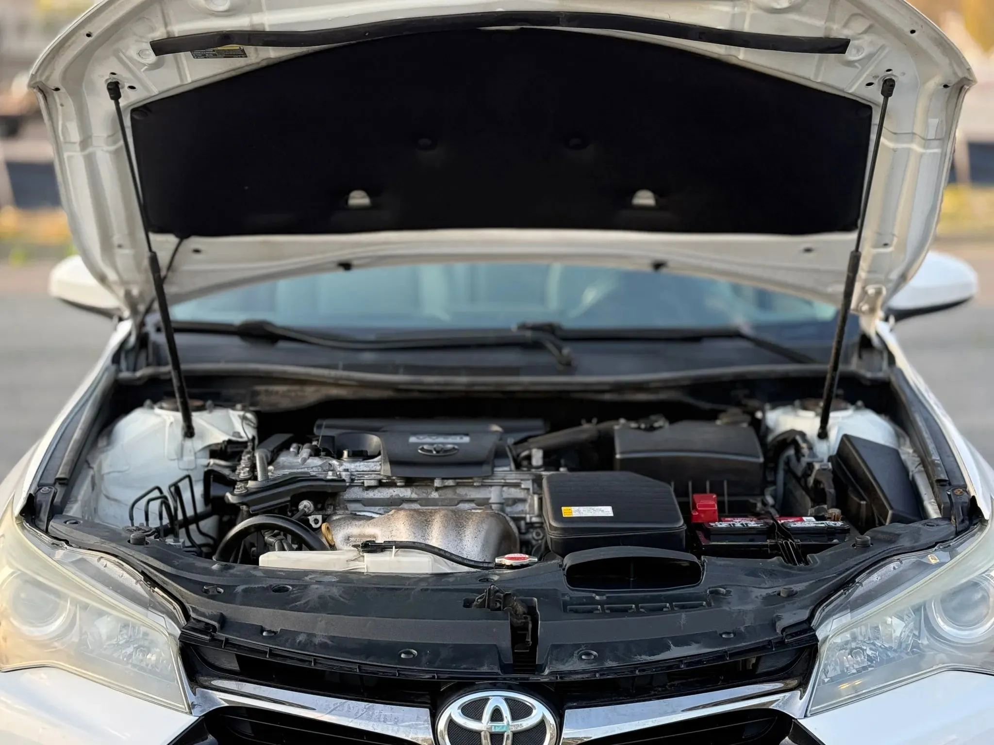 Used 2016 Toyota Camry SE image 28