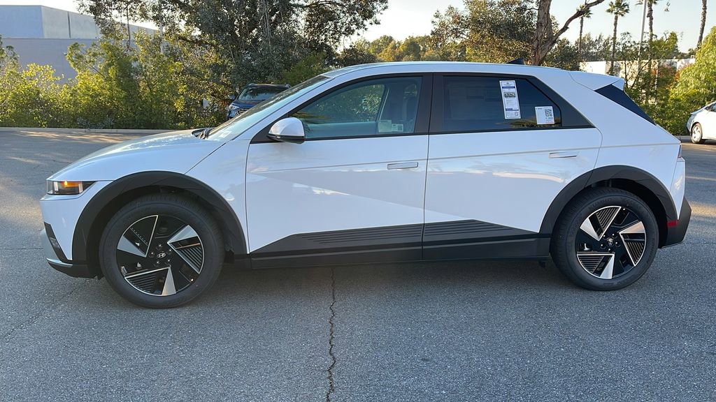 New 2026 Hyundai Ioniq 5 SE image 12