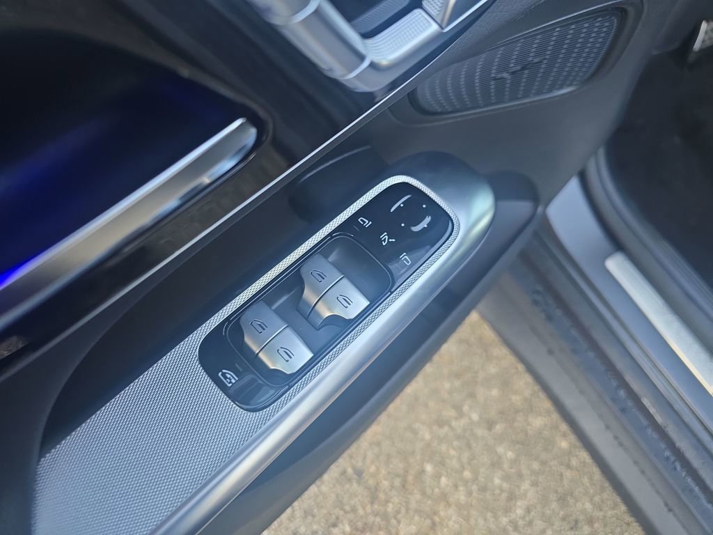 New 2026 Mercedes-Benz GLC 300 4MATIC image 11