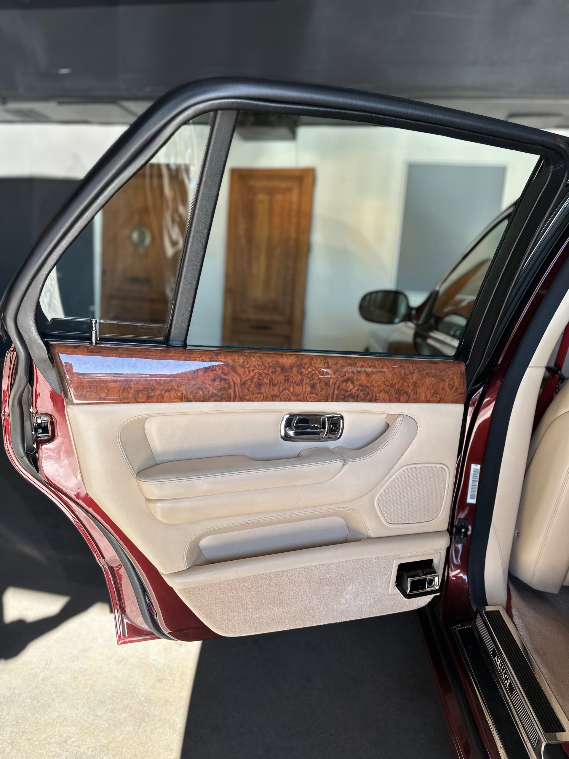 Used 1999 Bentley Arnage Green Label image 39