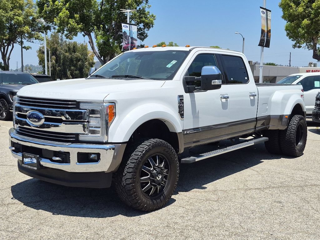 Certified 2019 Ford F450 Lariat w/ Lariat Ultimate Package AWD/4WD video 3