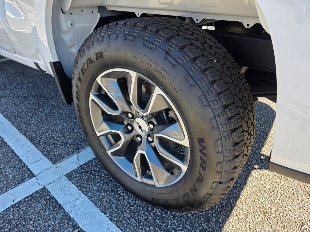 Certified 2025 Chevrolet Silverado 1500 RST image 31