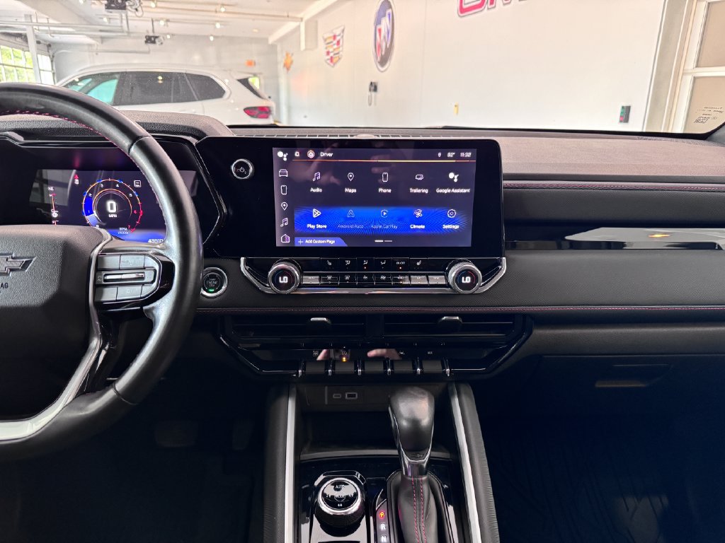 Certified 2023 Chevrolet Colorado Z71 w/ Z71 Convenience Package 2 AWD/4WD image 18