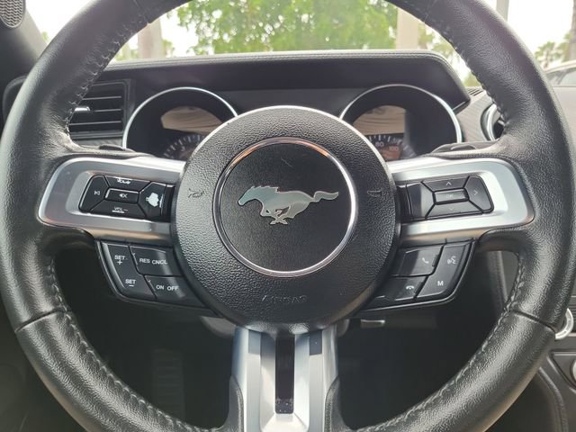 Used 2020 Ford Mustang Coupe RWD image 19