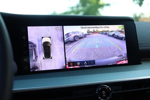 Certified 2025 Nissan Murano SL AWD/4WD image 15
