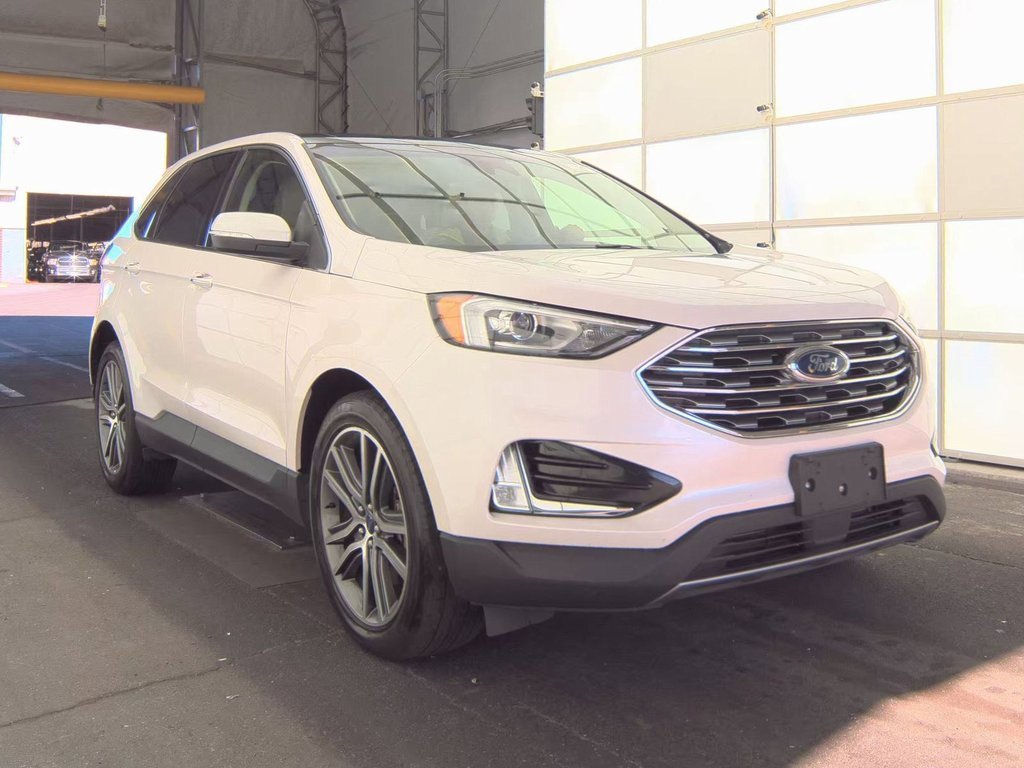 Used 2019 Ford Edge Titanium w/ Cold Weather Package image 3