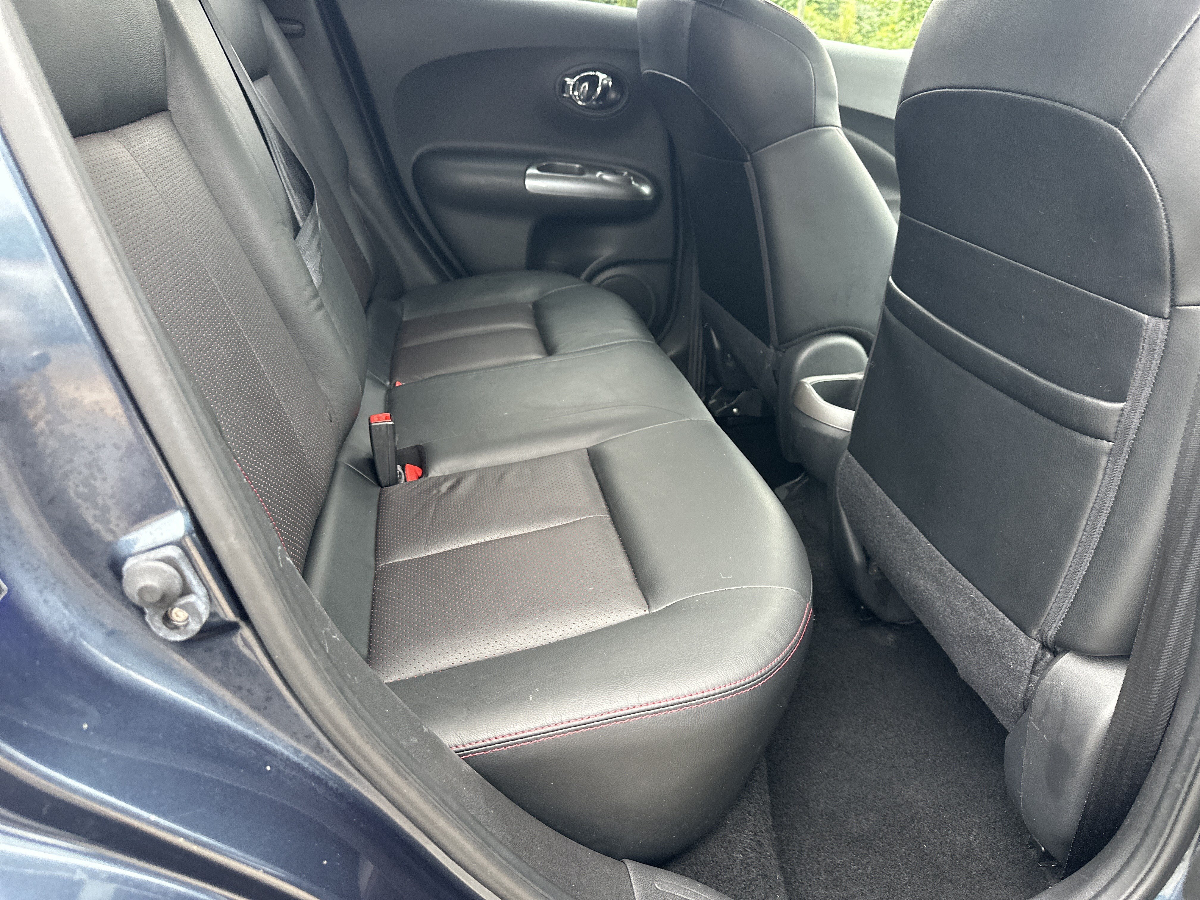 Used 2012 Nissan Juke SL FWD image 17