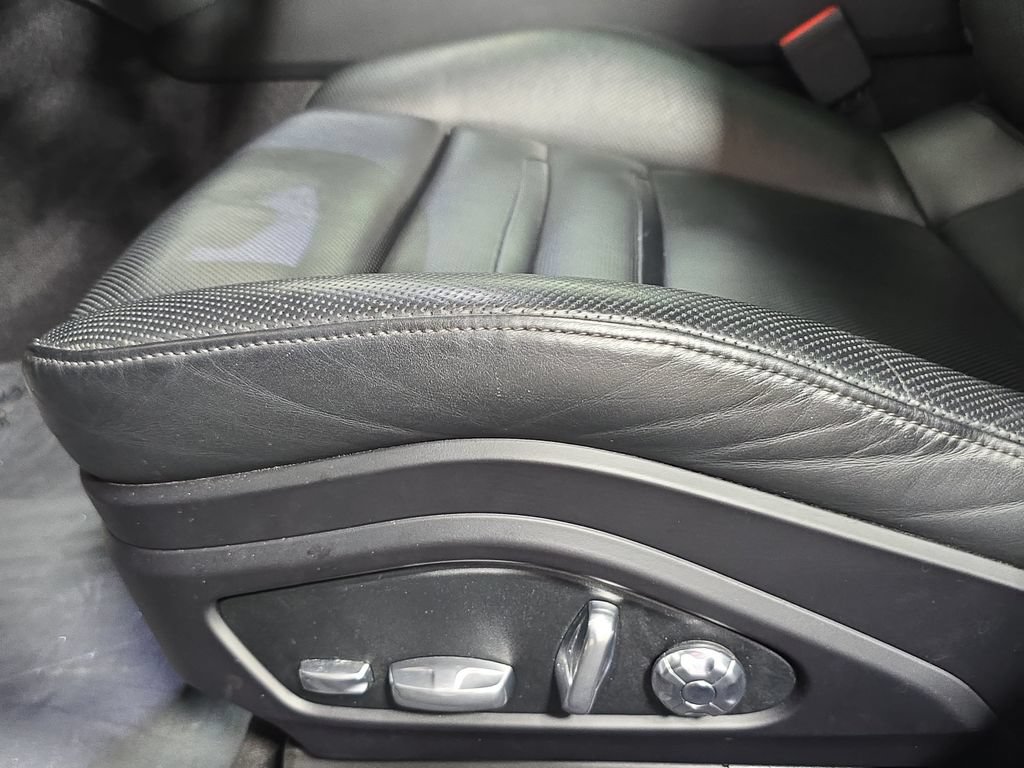 Certified 2020 Porsche Panamera GTS AWD/4WD image 23