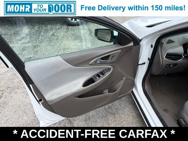 Used 2020 Chevrolet Malibu LT FWD image 12