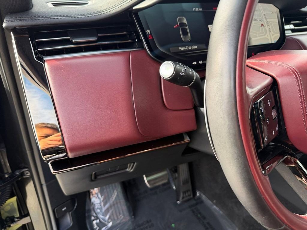 Used 2023 Land Rover Range Rover Sport SE Dynamic image 14