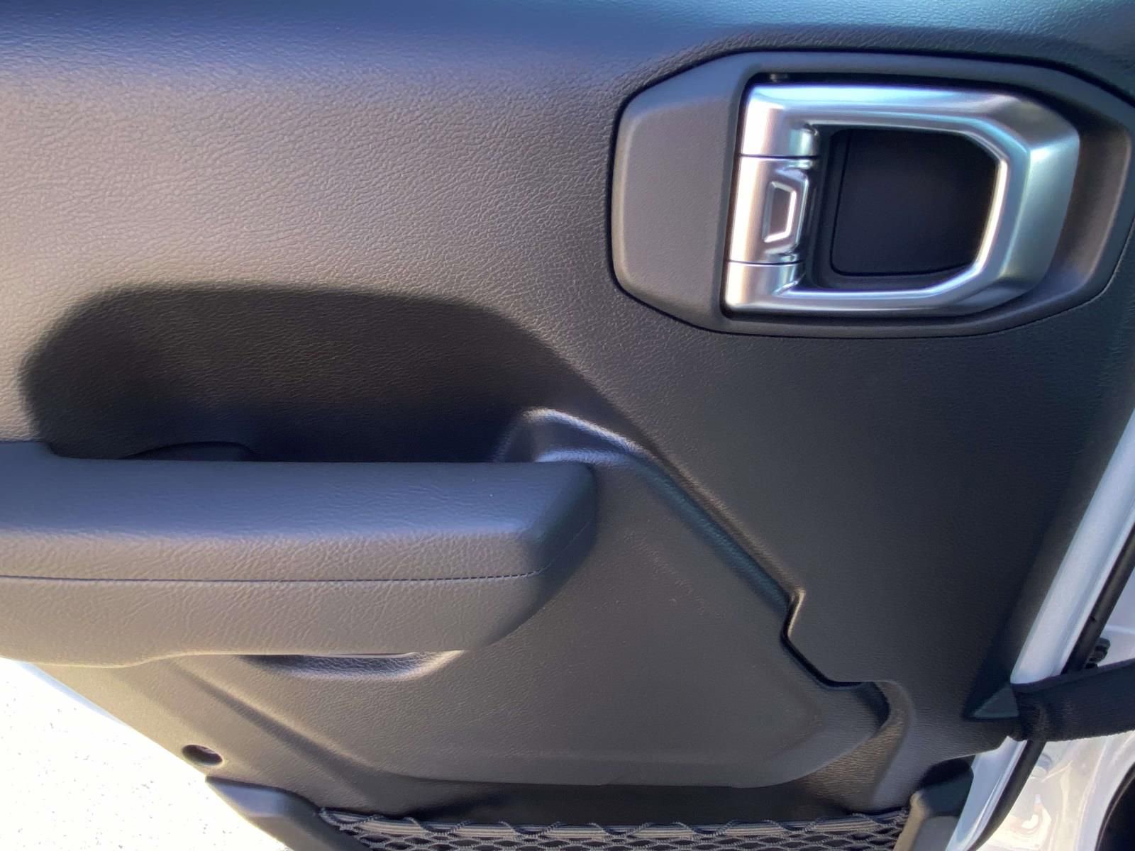 New 2026 Jeep Gladiator Sport AWD/4WD image 14