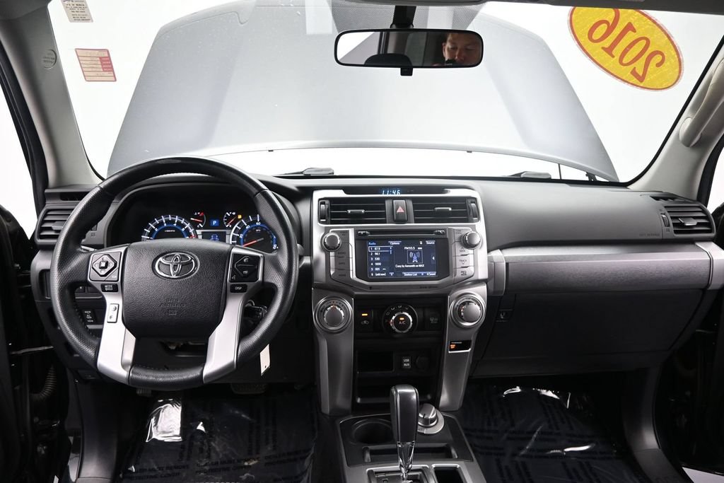 Used 2016 Toyota 4Runner SR5 AWD/4WD image 37