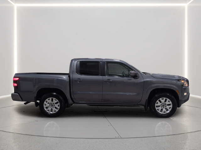 Used 2024 Nissan Frontier 4x4 Crew Cab image 6