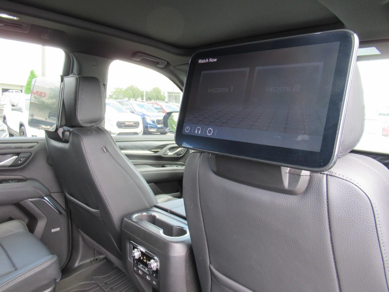 Used 2024 GMC Yukon Denali w/ Denali Reserve Package AWD/4WD image 16
