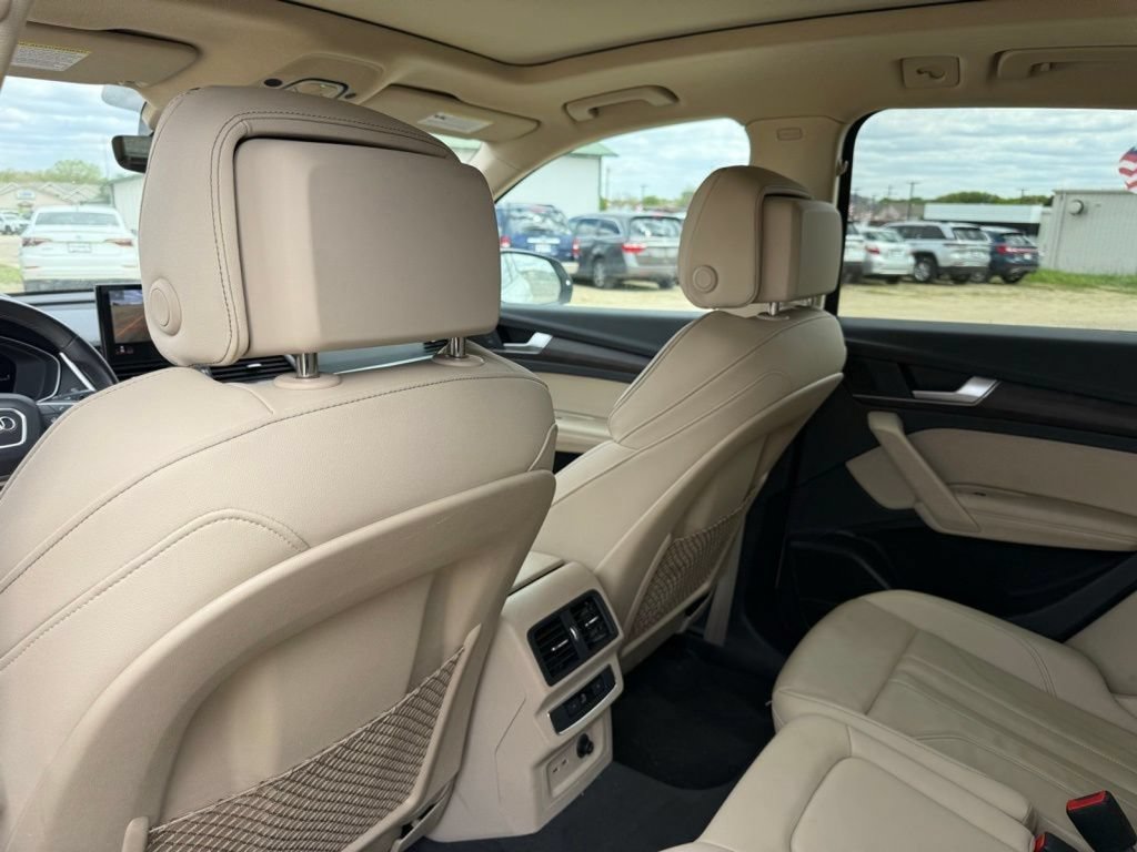 Used 2024 Audi Q5 2.0T Premium Plus AWD/4WD image 40