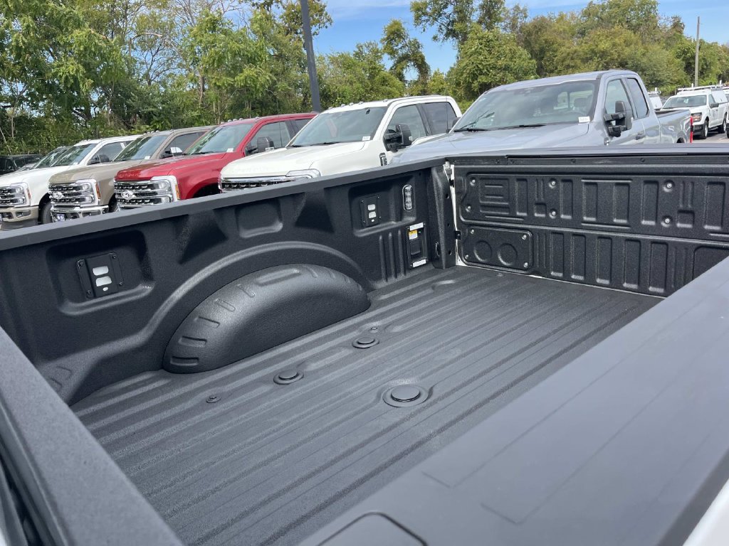 New 2027 Ford F350 King Ranch AWD/4WD image 15