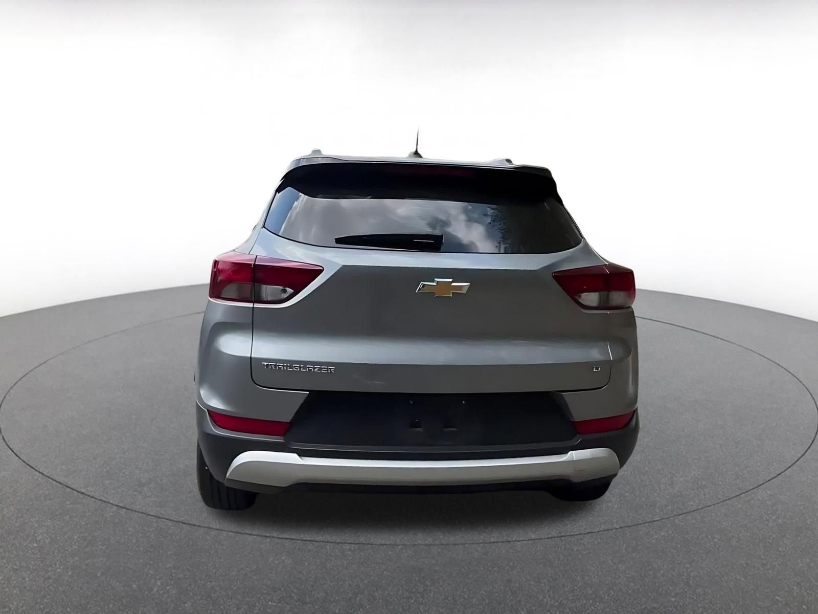 Used 2025 Chevrolet TrailBlazer LT image 12