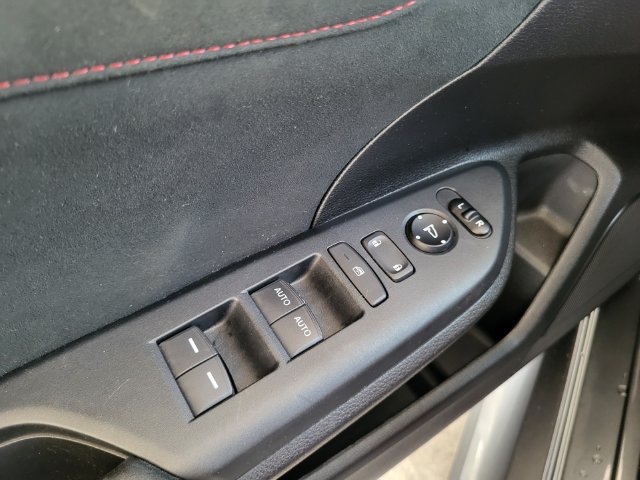 Used 2017 Honda Civic Type R image 21