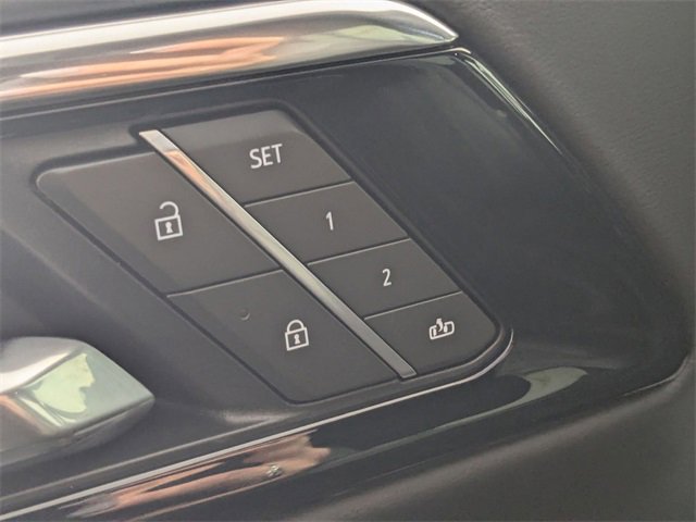 Certified 2025 Chevrolet Suburban Z71 image 11