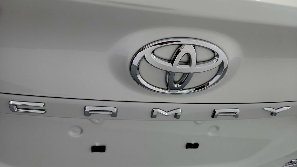 Used 2024 Toyota Camry XLE w/ Cold Weather Package AWD/4WD image 13