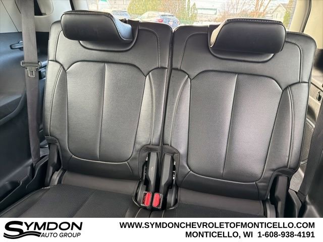 Used 2023 Jeep Grand Cherokee L Limited w/ Luxury Tech Group II image 20