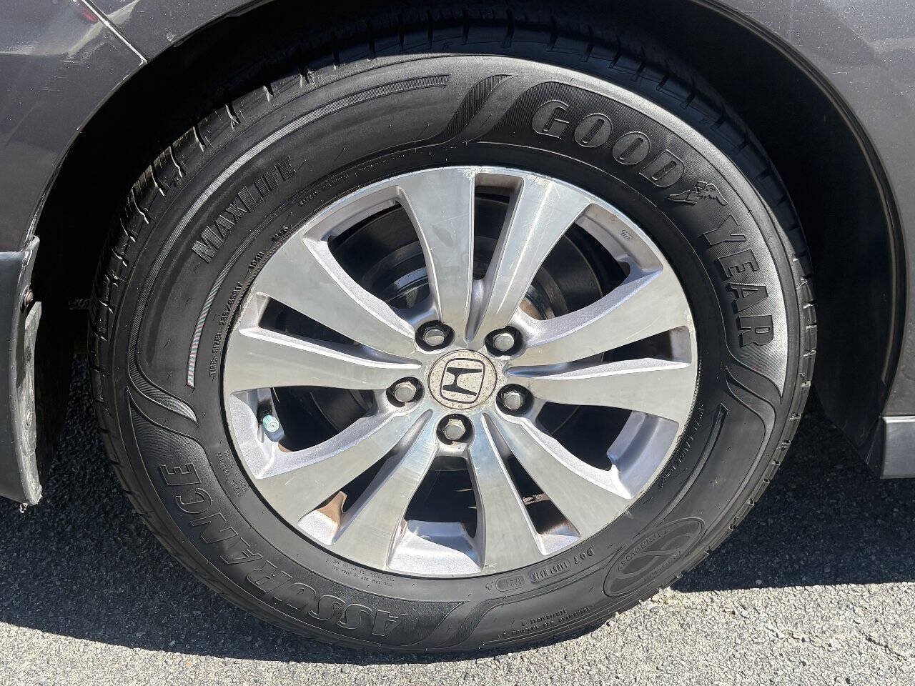 Used 2014 Honda Odyssey EX image 22
