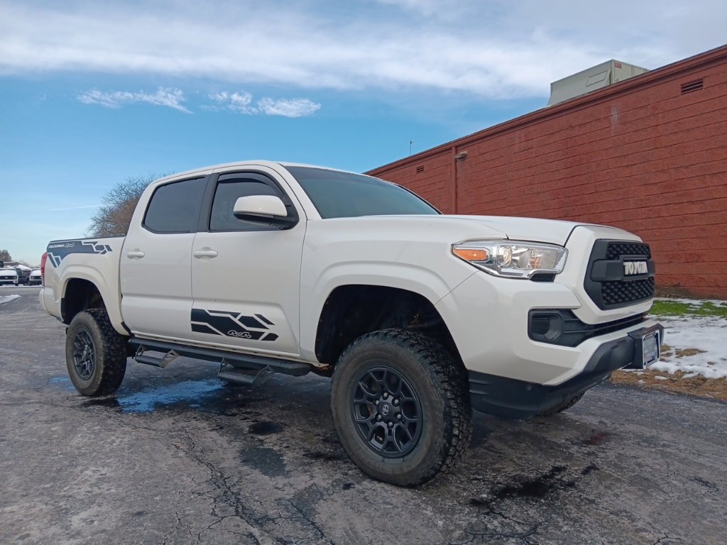Used 2016 Toyota Tacoma SR