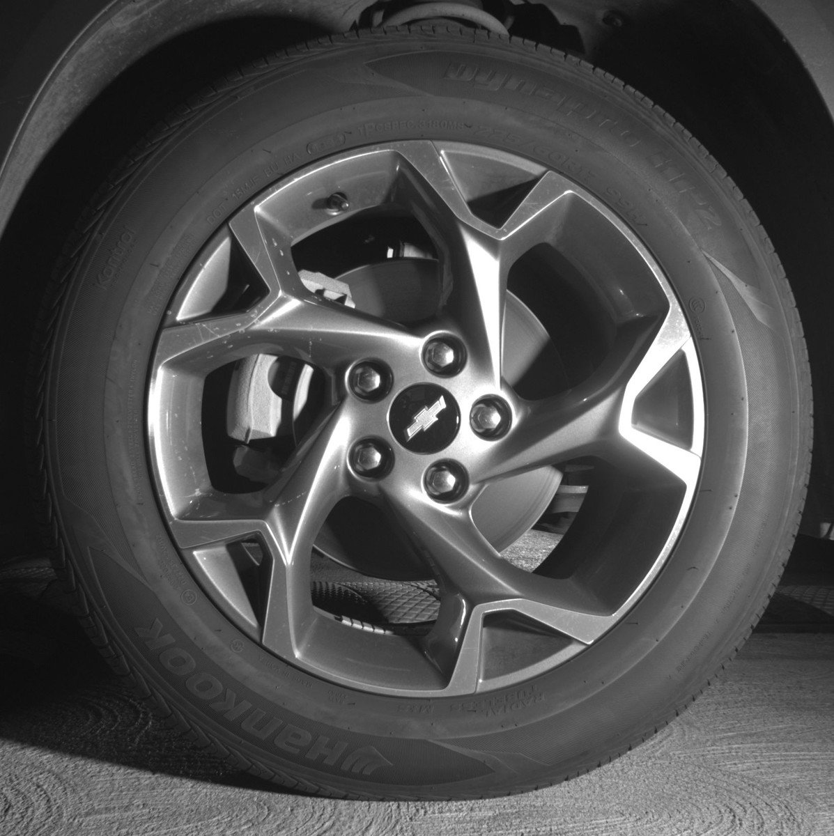 Used 2025 Chevrolet Trax LT FWD image 12