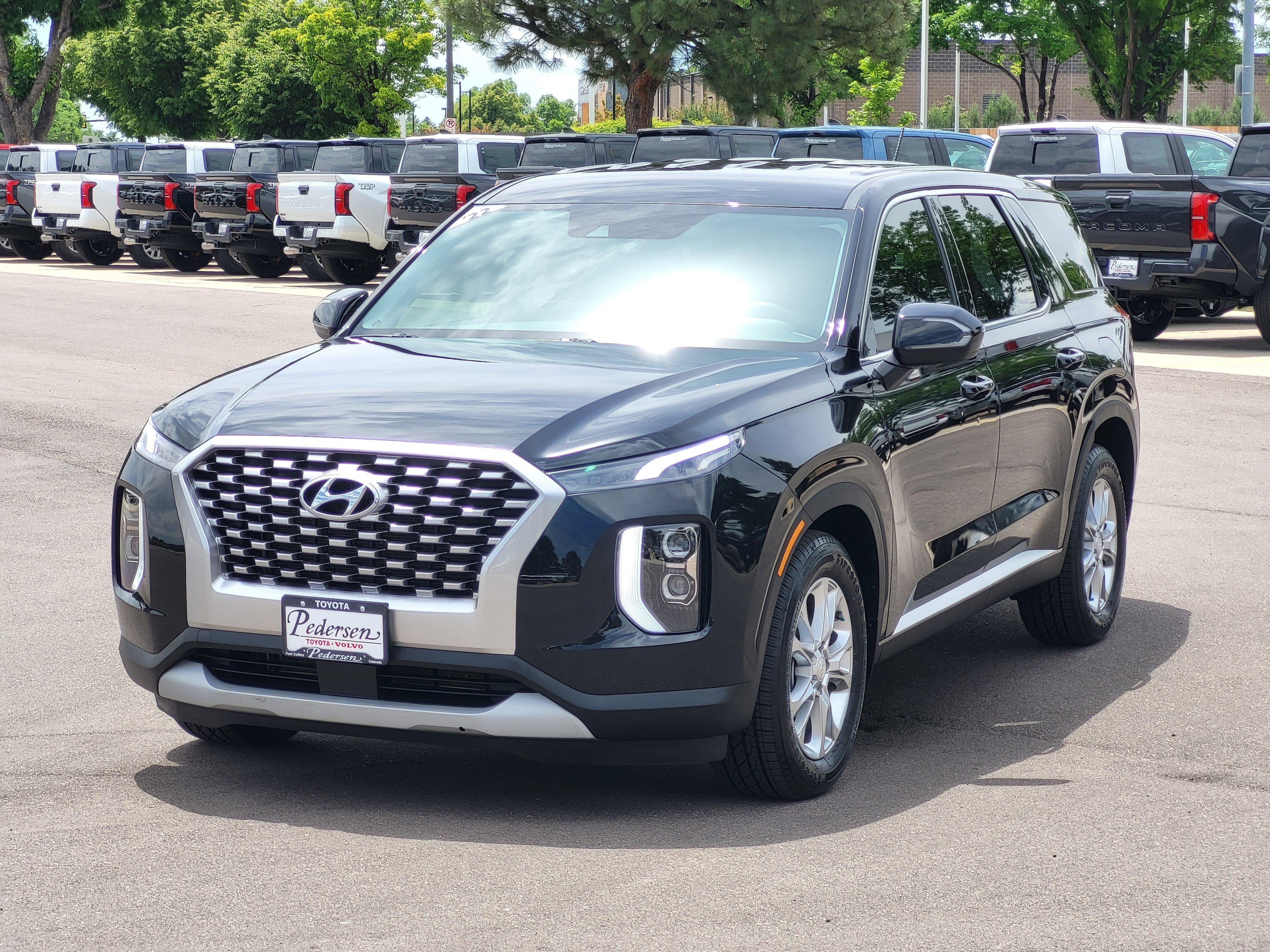 Used 2022 Hyundai Palisade SE AWD/4WD image 4