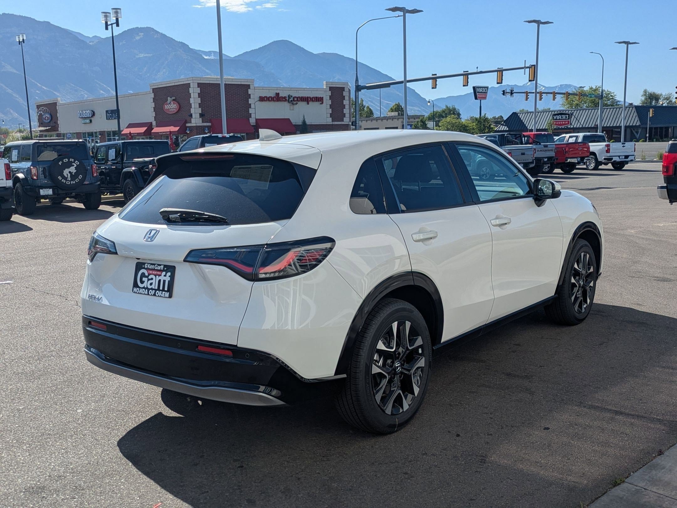 New 2027 Honda HR-V EX-L image 3