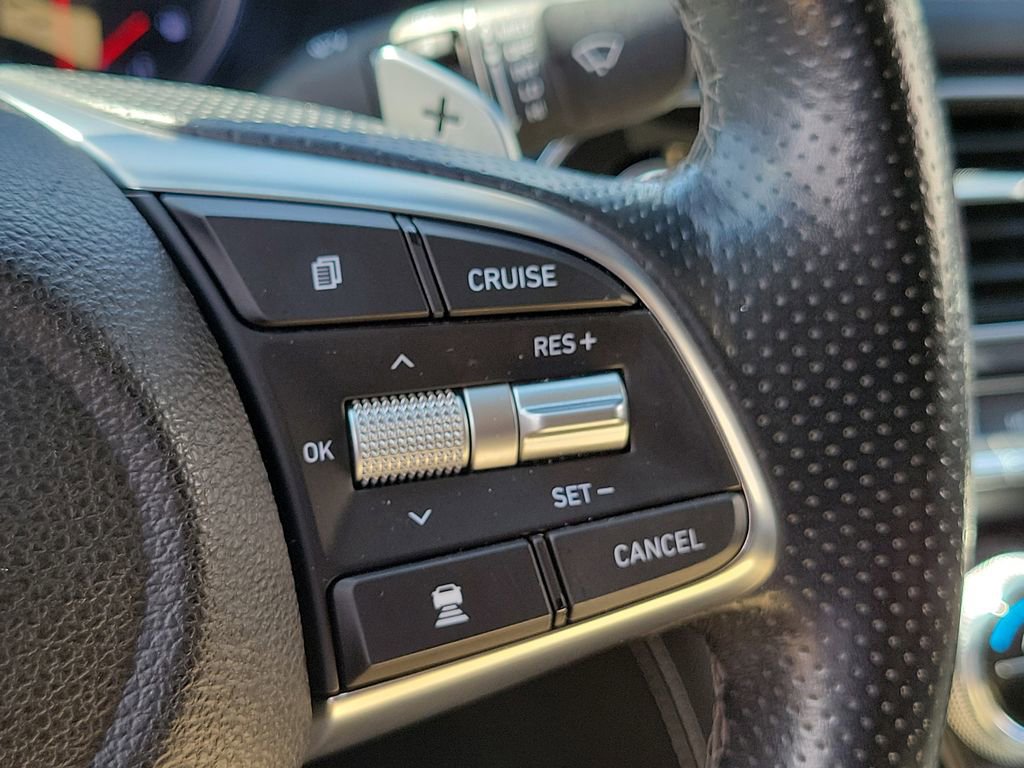 Used 2020 Genesis G70 2.0T RWD image 26