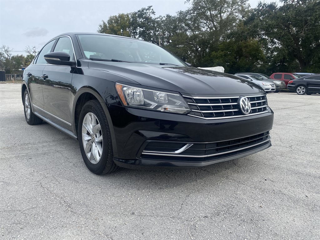 Used 2016 Volkswagen Passat 1.8T S