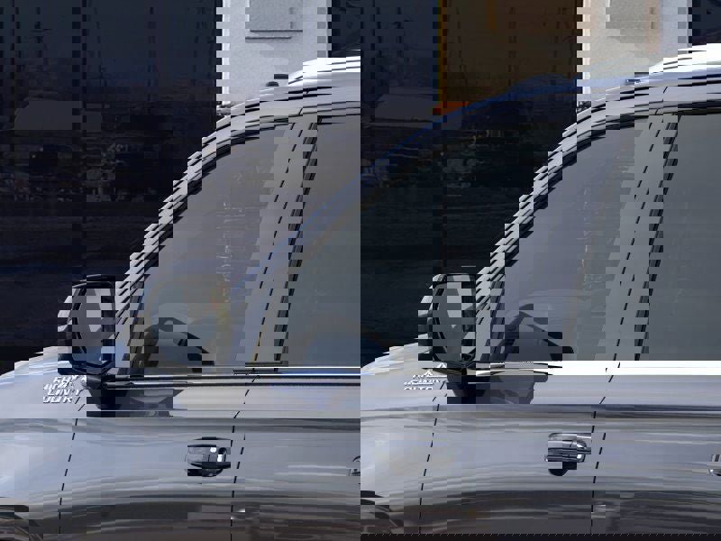 New 2026 Chevrolet Suburban High Country image 12