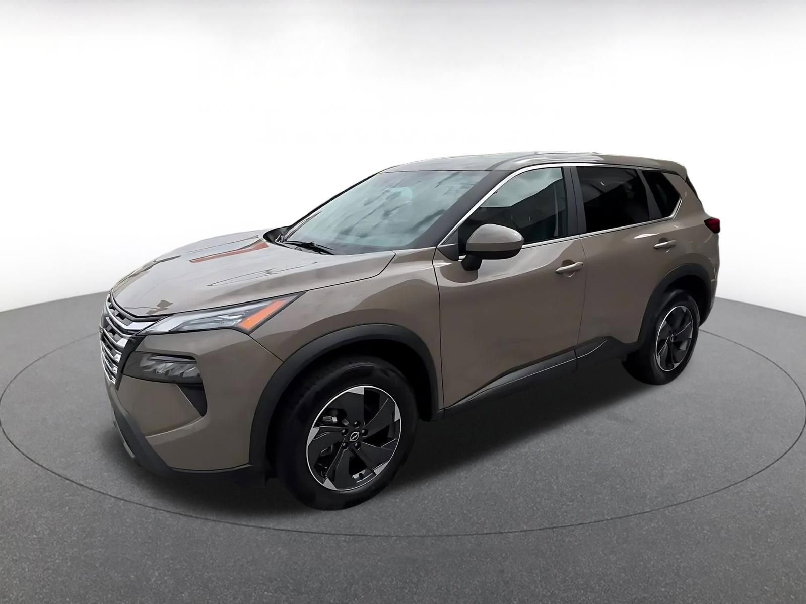 Used 2025 Nissan Rogue SV AWD/4WD image 8